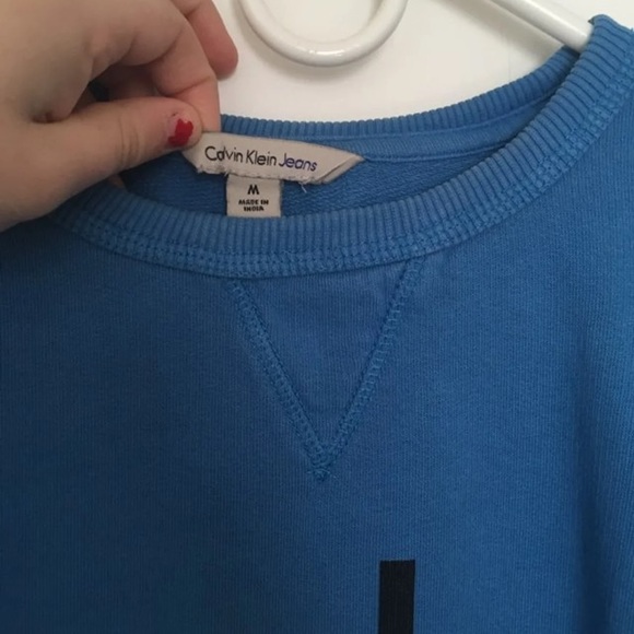 Calvin Klein Sweatshirt - Picture 3 of 4